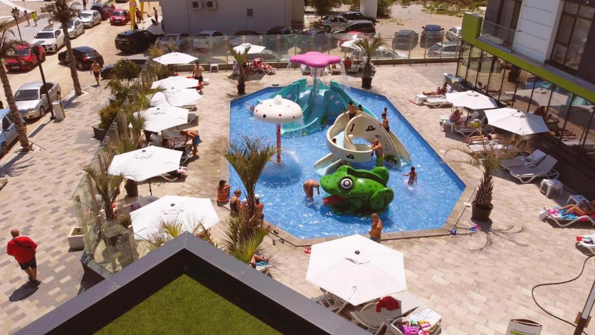 Baby Sea View And Pools Apartment- Mamaia Beach Resort Năvodari Exteriér fotografie