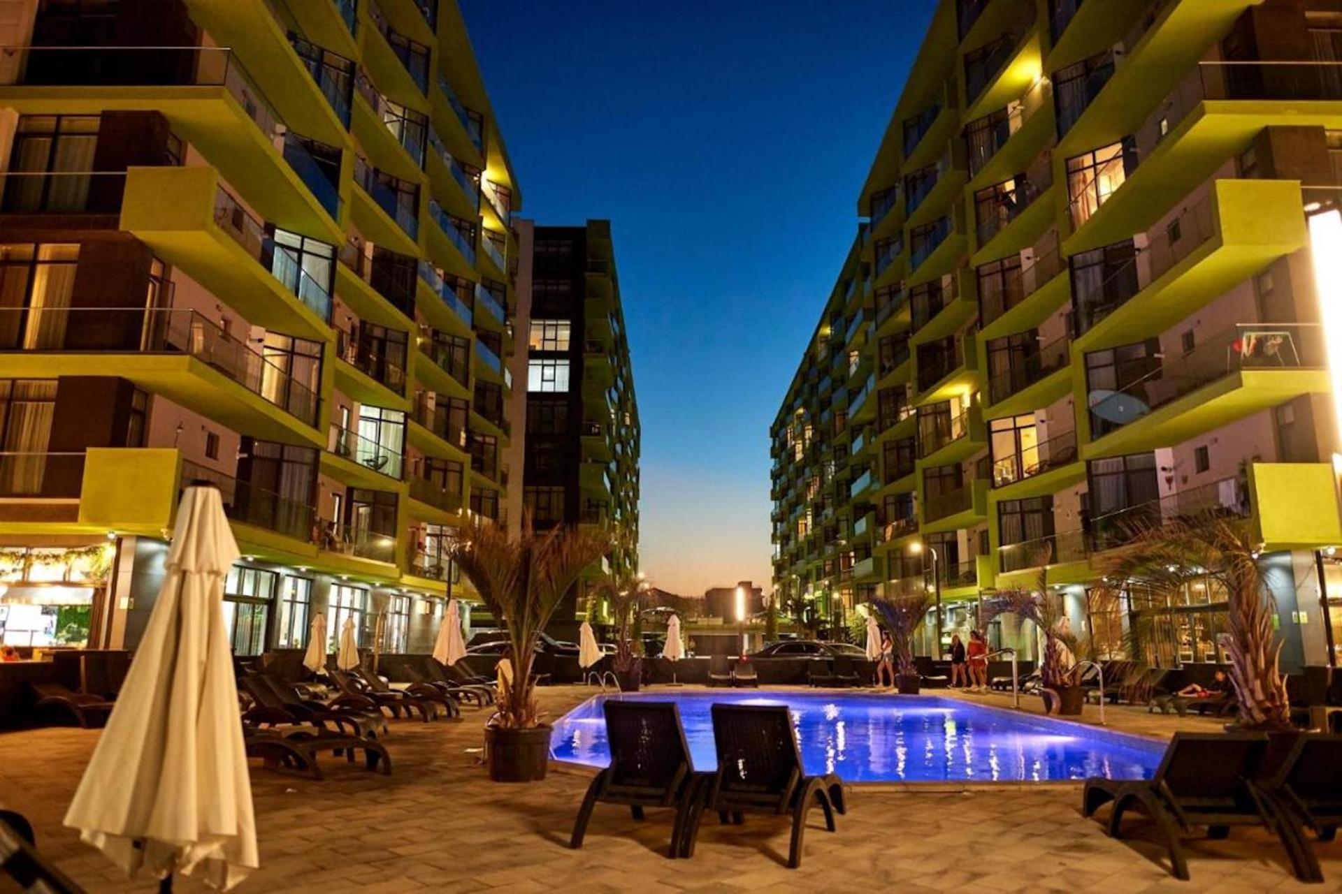Baby Sea View And Pools Apartment- Mamaia Beach Resort Năvodari Exteriér fotografie